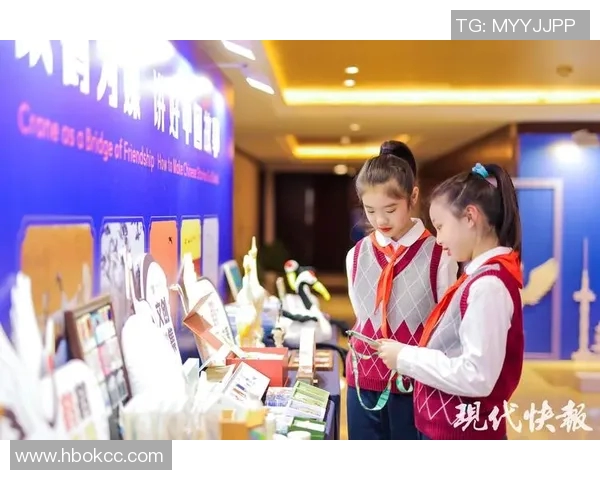 足球球星明信片在收藏交流与文化传播中的独特价值与现实作用探讨