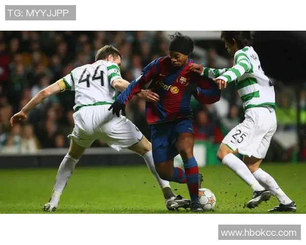 足球明星年薪是指他们一年的总收入还是仅仅代表基本工资的部分 足球明星年薪是指他们一年的总收入还是仅仅代表基本工资的部分